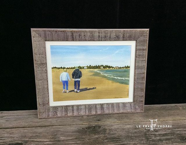 leframeshoppe's tweet photo. A house is a home when it's filled with memories. Now's the time more than ever to get them up; front and center. #customframing #leframeshoppe #lifeisbetterframed #decor #design #interdesign #housebeautiful #memories https://t.co/Xkcea1rbvf https://t.co/W9gwDNUKpn