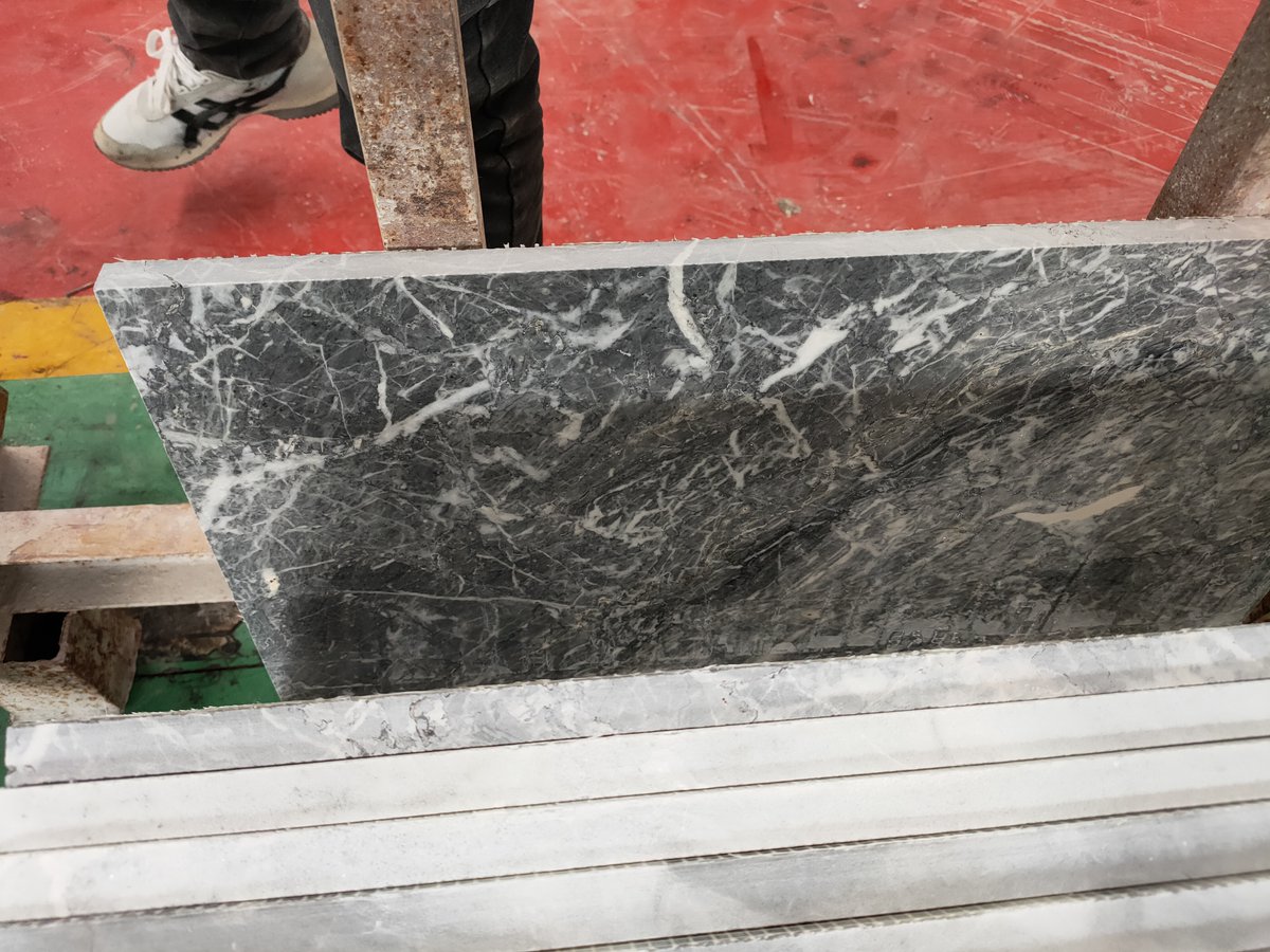 Griphy Stone tweet media