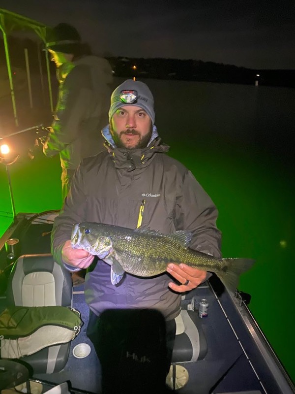 BaitMommas's tweet photo. Like always, we love to show off our customers who trust us for their bait! Great job Drew Farmer and thank you for your business!! #mommasbaitandtackle #livebait #dodgecity #alabama https://t.co/vUliCVb4j9