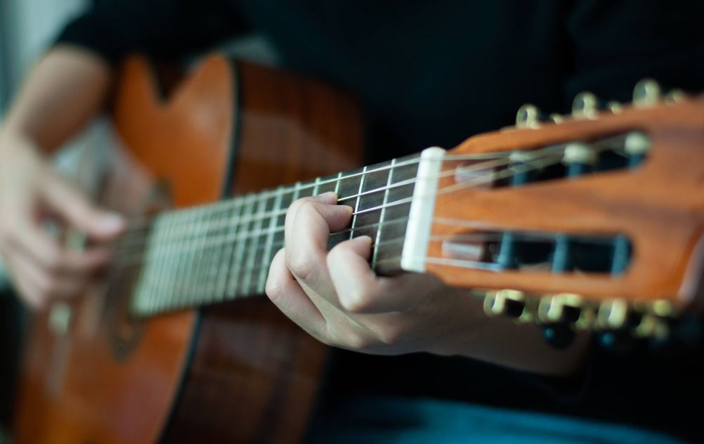 Tsp_Spandau's tweet photo. Berlins beste Schulband (aus #Spandau!) hatte es geschafft, gewann das Online-Voting, sollte jetzt beim #SchoolJam-Finale auf der großen Musikmesse... 

...doch dann kam Corona. 

https://t.co/VAAEUJmp0c https://t.co/t3YuI3YzJV