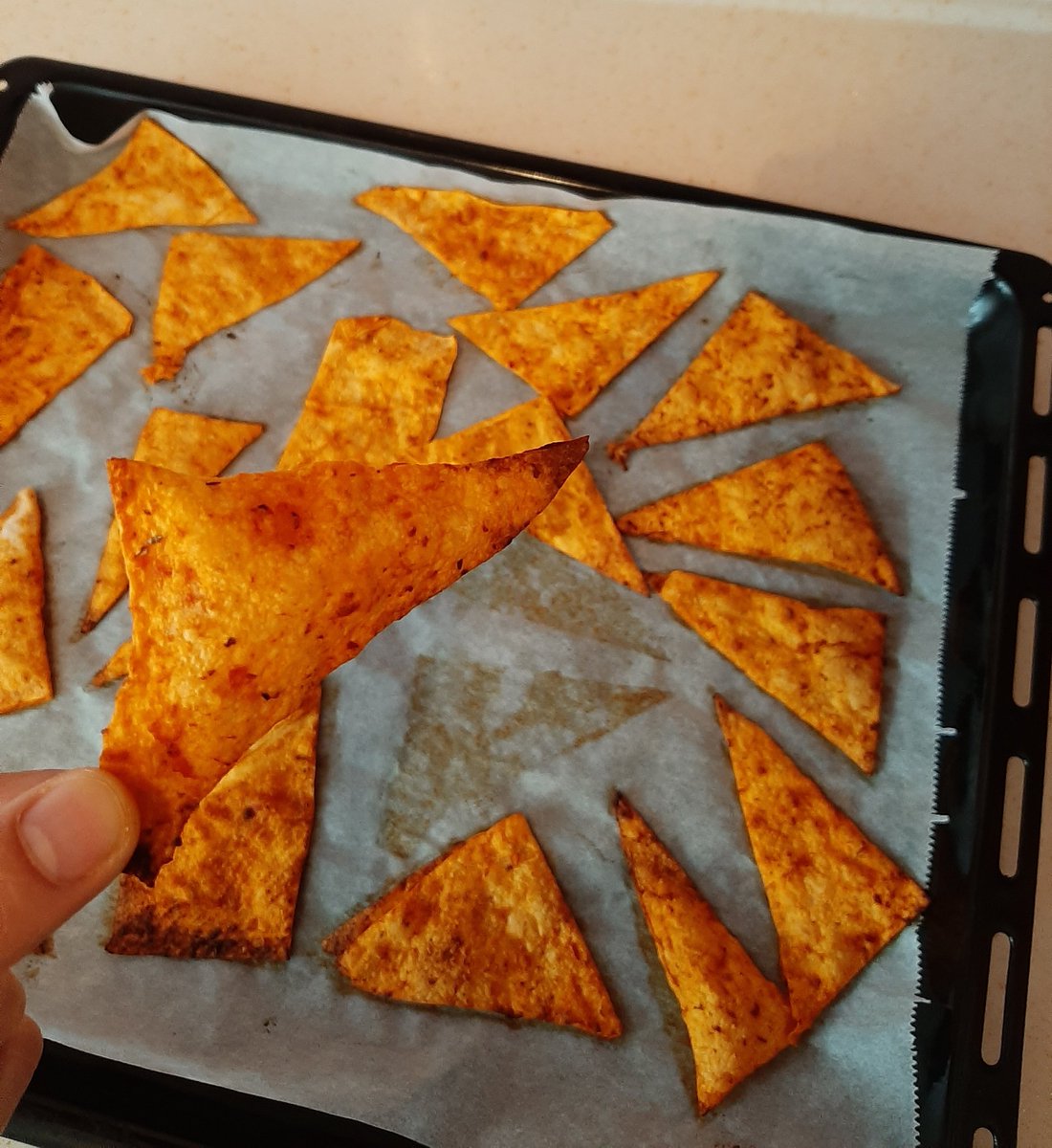 neslianhuma's tweet photo. Doritos işine baksın 
#coronagünlükleri https://t.co/XAcnonO8Tv