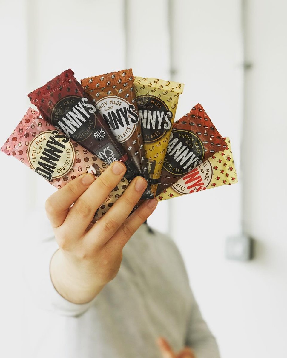 Don't forget it's nearly Mother's Day! Which bar will you be getting for your mum? 😋⁠ Don't forget we have an offer till Sunday for 10% off your order with the code MOTHERSDAY10 so you can treat your mum and yourself 😉 📸 - @the.foodie.feed #mothersdaygifts #supportlocal