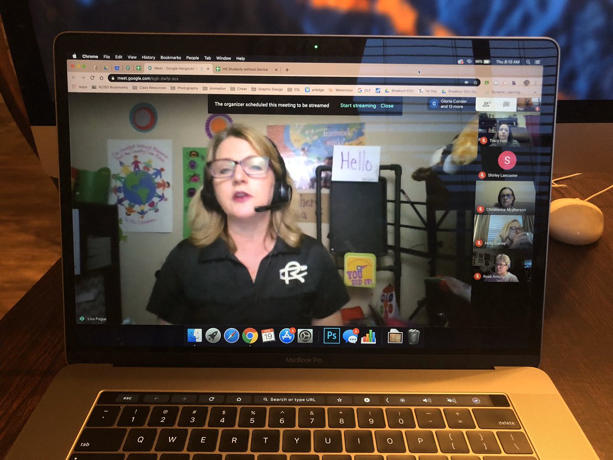 RT angarledge1: Guys, RCHS_Pogue is amazing!!! Today she offered a live tutorial over Google Meet. She has another tutorial Friday at 1. Make sure you check it out! Meet.google.com/uno-vsok-gnw