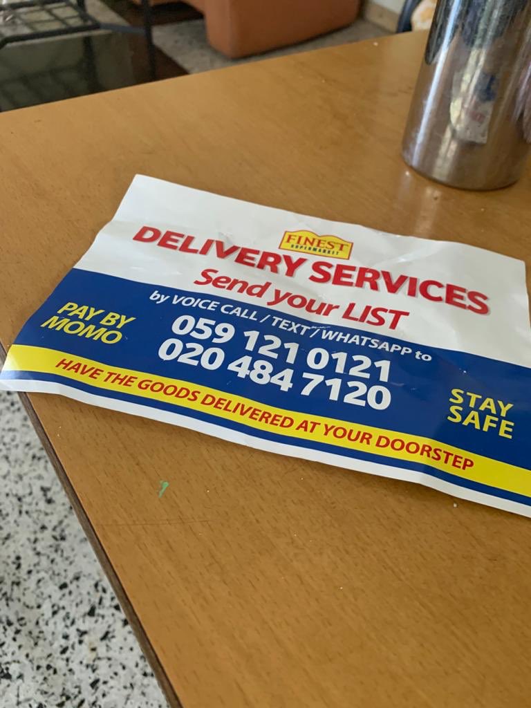 SGlymin's tweet photo. Talk about keeping up with the times. This is my local convenience store#socialresponsibility #proactiveresponse https://t.co/CStysgmksG