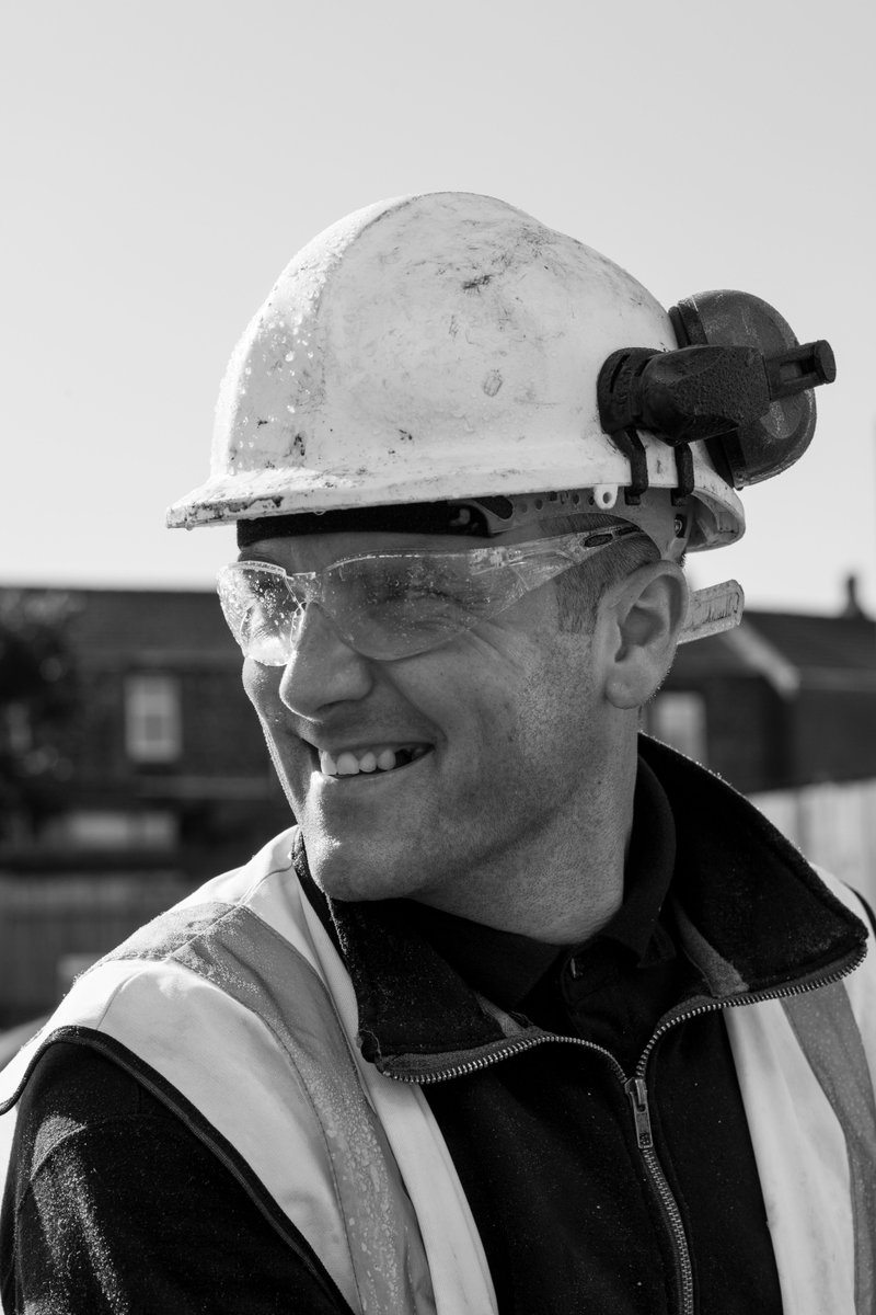 It's all smiles from our engineers on this Monday morning!

If you need us this week, we're only a phone call away. 

Get in touch with your local depot for all your household drainage services: metrorod.co.uk/local/