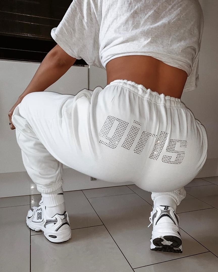 💕WIN 💕

Needing some comfy fits for social distancing? Follow, Like and RT to win a loungewear bundle and your BFF to keep you cosy✨

*Ends Midnight tonight. Winner to be contacted by DM + picked at random. Must be following <a href="/isawitfirst/">ISAWITFIRST</a> #socialdistancing #coronavirus