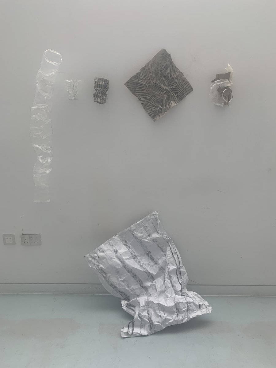 Fantastic #drawing workshop with Justine Moss ⁦<a href="/inspiredAUB/">Arts University Bournemouth | AUB</a>⁩ ⁦<a href="/MAFineArtAUB/">MAFineArtAUB</a>⁩