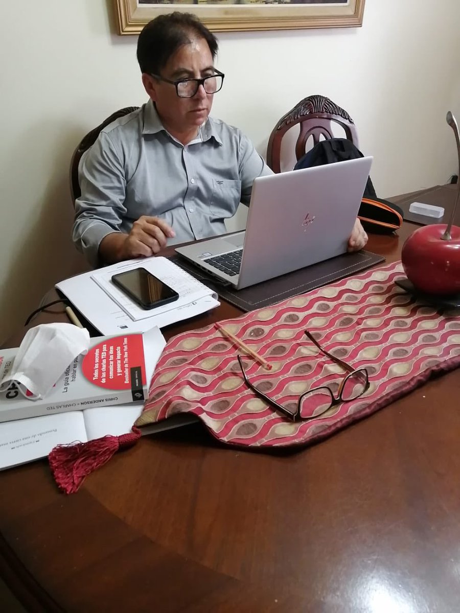CorfoArica's tweet photo. #Arica En #Corfo se toman en serio la crisis por #COVID19ON y el escaso personal que está en la oficina está protegido. El resto lo hace desde sus hogares para seguir apoyando a las #pymes  @IntendenciaXV @seremieconoxv https://t.co/r1b6wXDzXC