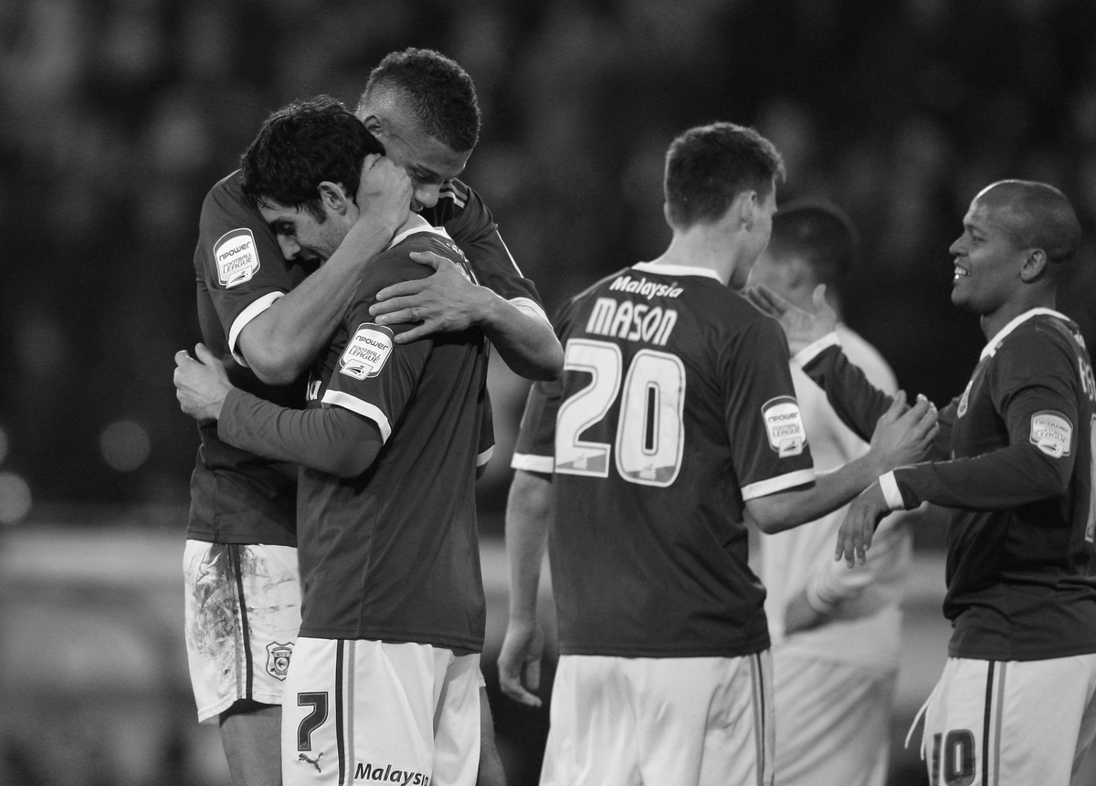 EFL's tweet photo. We are deeply saddened to learn of the passing of @CardiffCityFC and EFL legend Peter Whittingham.

Our thoughts are with his family at this difficult time. 

Rest in peace, Whitts. 💙 https://t.co/8Nm8I19rcc