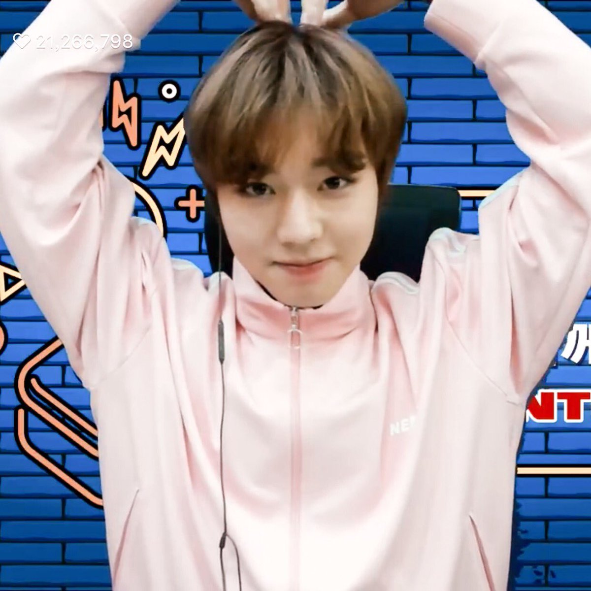 오늘도 귀여워요 🥰🥰 지훈이 있으니까 너무 재밌어요 🥰🥰

#박지훈 #박지훈사랑해 #parkjihoon