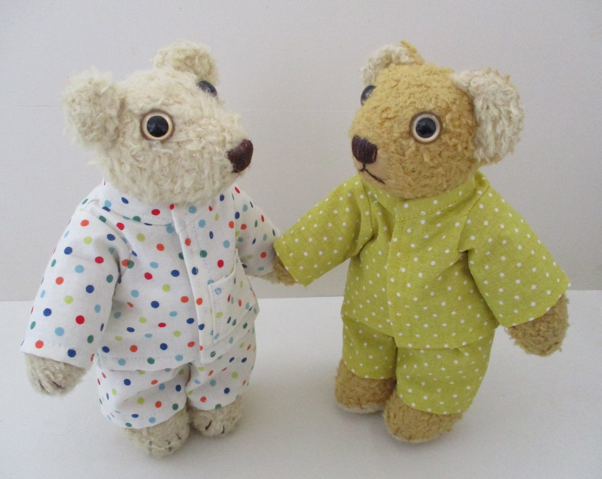 the fuzzies, the popps and other bears *waves* tweet media