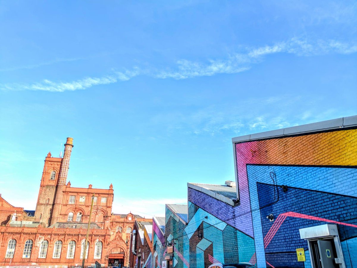 𝘽𝙖𝙡𝙩𝙞𝙘 𝙏𝙧𝙞𝙖𝙣𝙜𝙡𝙚 ☀️

Blue skies over The Baltic Triangle ❤️💙