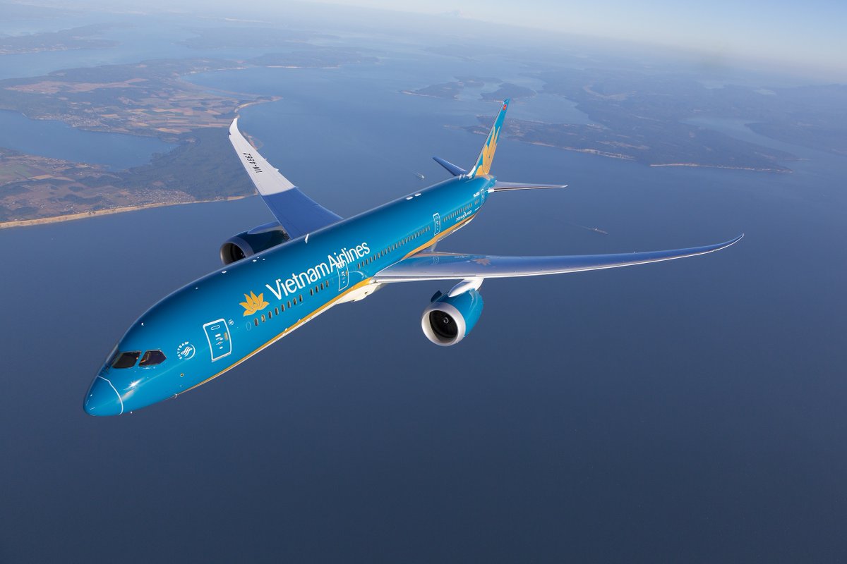 Vietnam Airlines tweet media