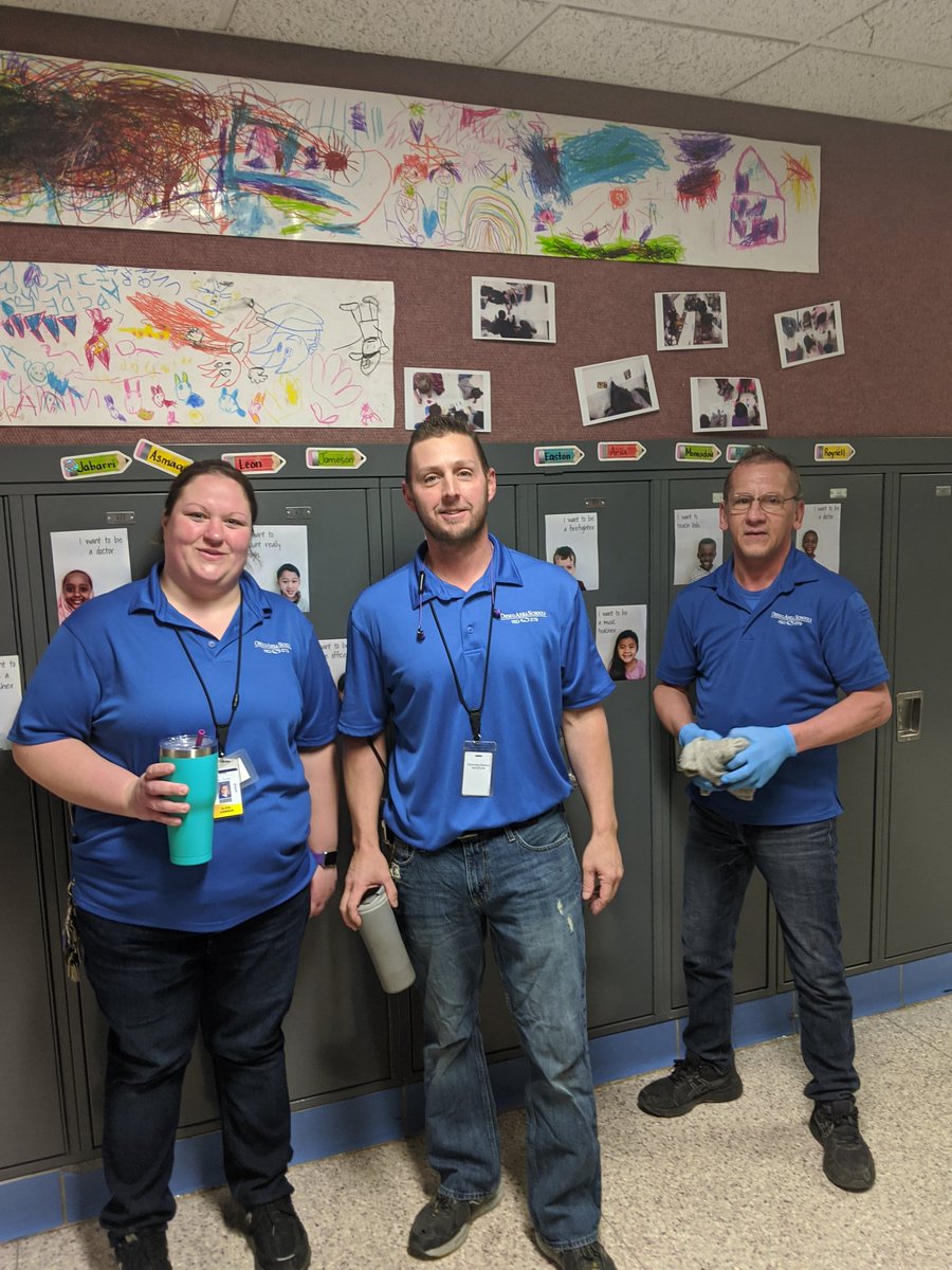 Huge shout out to the custodian staff at Edinbrook Elementary School! This amazing team is keeping the building immaculate for child care for children of health care workers during the school closure! <a href="/ISD279/">Osseo Area Schools</a> @Principal279EB <a href="/siversonhallb/">Brian Siverson-Hall</a>