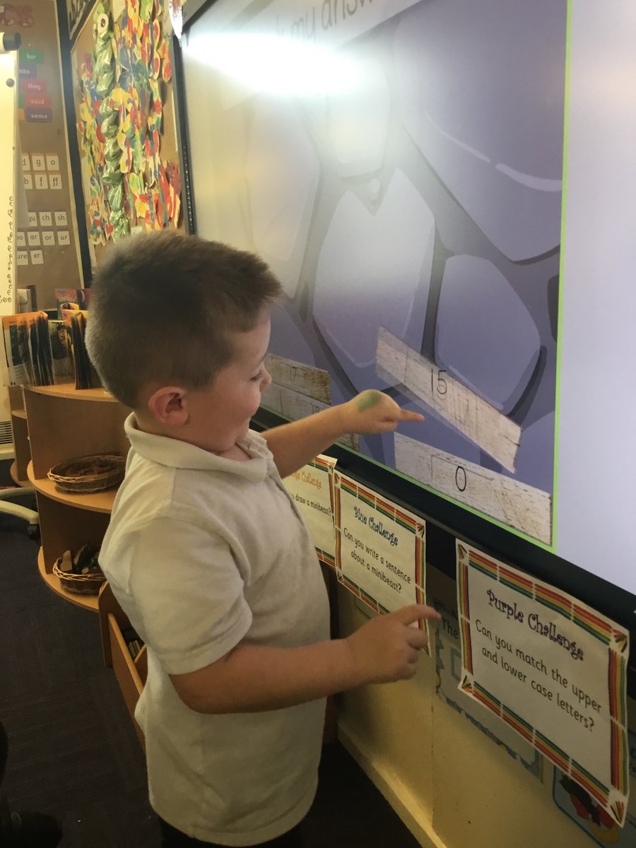 BaderPrimary's tweet photo. Ordering numbers 0-20 in Reception this afternoon 1️⃣2️⃣3️⃣ #ictgames https://t.co/4r3m4dfWDj