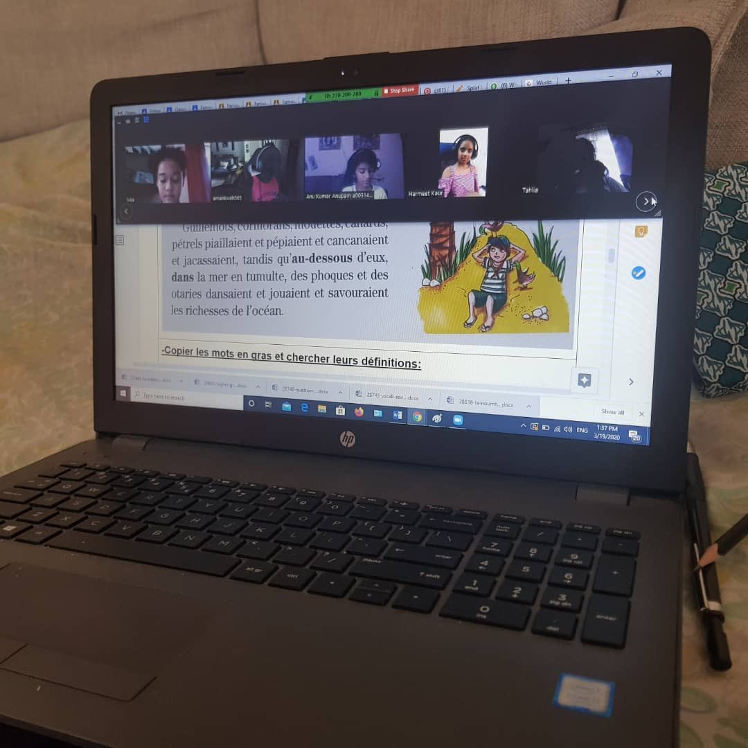 DaniaSadek's tweet photo. Virtual Learning French Class. #ARISVirtual https://t.co/FgAaUqO09e