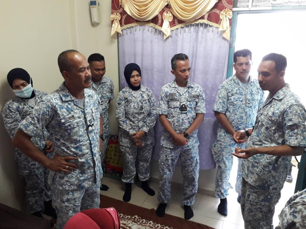 Lawatan kebajikan oleh barisan AJK bersama Penaung WBL terhadap isteri kepada 828189 BM PWP Mohd Isa bin Hj Abdullah dr unit KDSI 1 191100H Mac 20