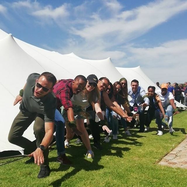 🎯 6 ways to take your team communication to next level and achieve a happier and more productive team:

Having one-on-one interactions.
Encourage encourage two way feedback (you up for it)?
Show appreciation (a genuine "thank you" goes a long way)
Co… ift.tt/3dci2tz