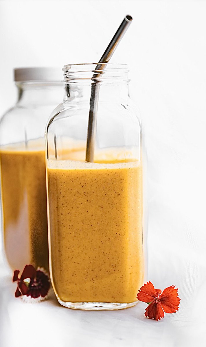 BprimeHealth's tweet photo. IMMUNE BOOSTING SMOOTHIE 🧡 

Read more at https://t.co/7c88M2GNKv https://t.co/LPG8MtTOjQ