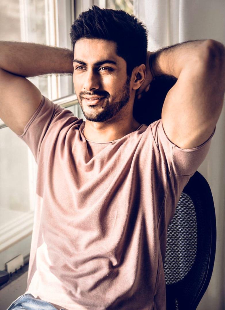 TeamNamitK29's tweet photo. Congratulations @namitter29 on completing 2 years in TV industry...You have been a blessing to all ur fans...Wishing you big big success in the coming times..and hope ur fd "Namitians" may keep growing in leaps and bouds #2YearsOfNamitKhanna 🎉🎊❤ https://t.co/mXt1Hm9Wqi