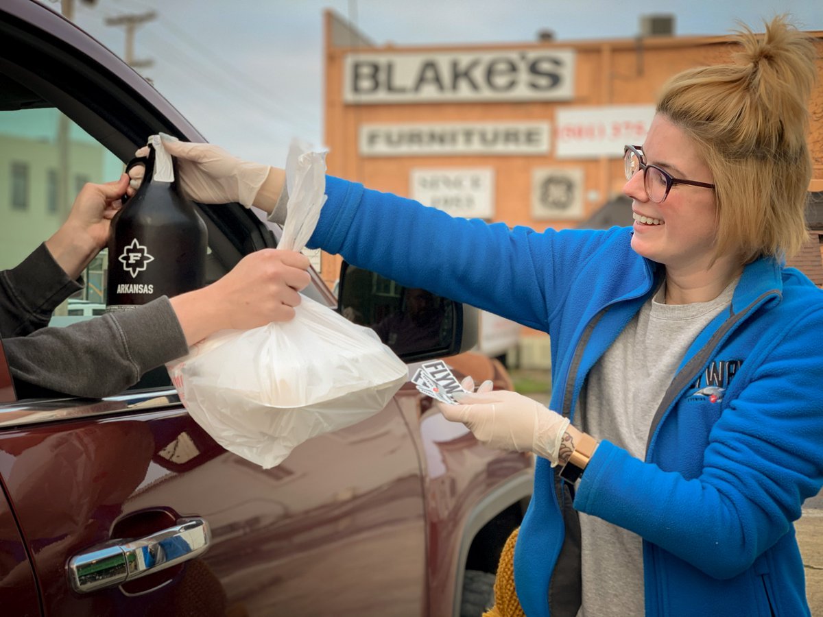 Drive right up! We’re open from 11am to 8pm everyday, offering food and beer specials to-go!  #flywaybrewing #drinklocal #migrate #wetyourbeak #crosstheriver #northlittlerock #arkansas #craftbeer
