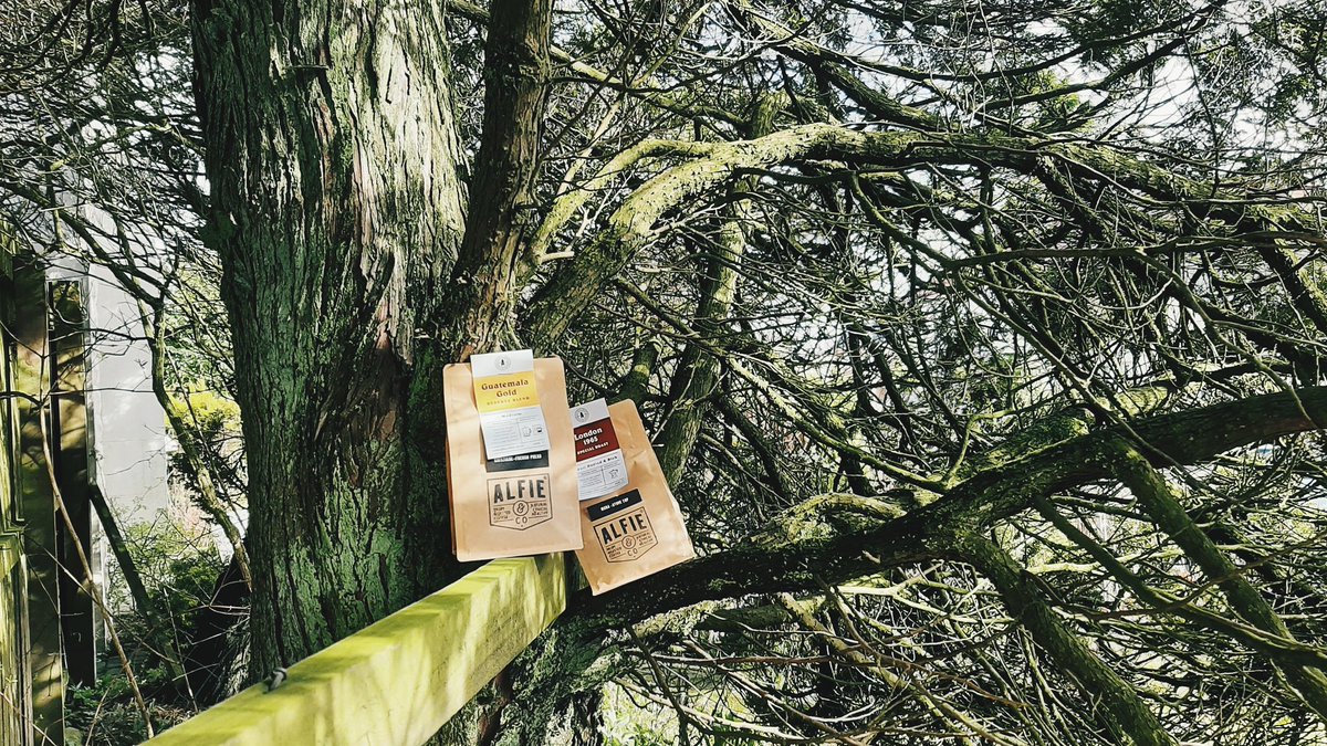 We have closed our roastery to the public however we are still delivering our coffee out to all you beautiful people! Stay safe, stay caffeinated ❤