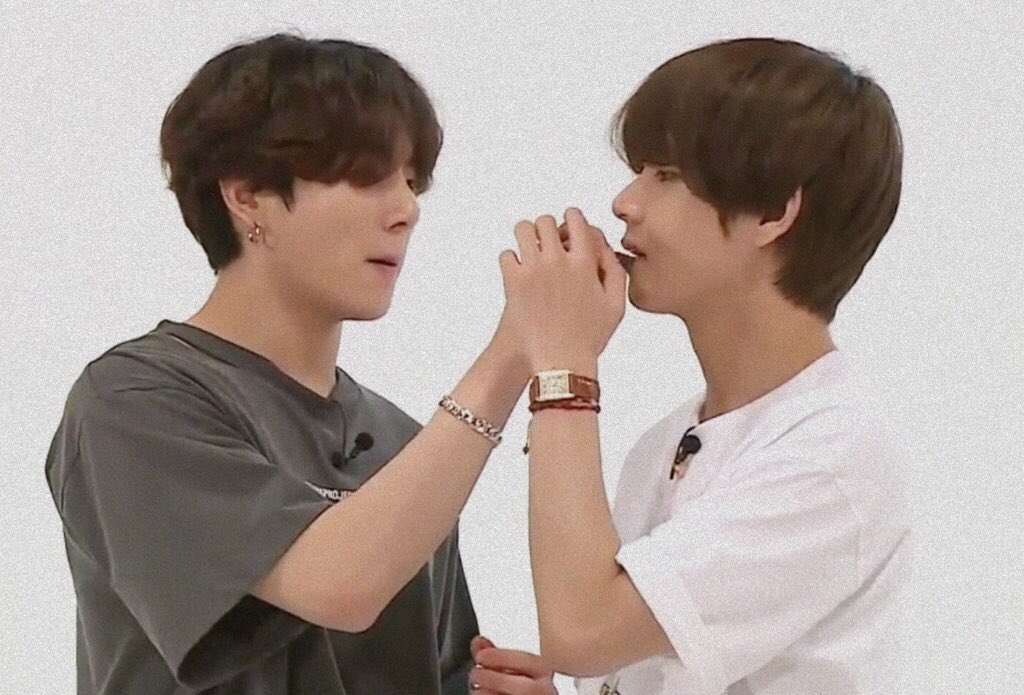มินแอ๋น เพื่อแม่แพ้บ่ได้ tweet media