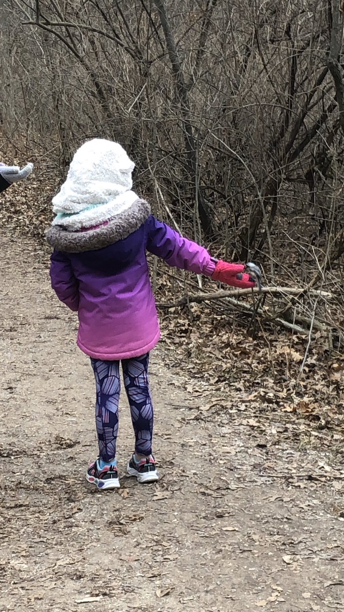 JulietMattson's tweet photo. @KLjuniorkinder  Reese says hello! We’ve been busy learning and having fun. https://t.co/y06E9fEp8i