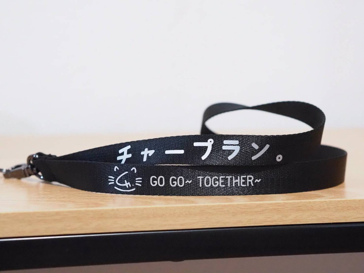 meecrowhello's tweet image. จากคนที่ไม่รู้จักกัน
จากคนที่มางานคนเดียวตลอด
จากคำพูดคุยเล็กๆในเลนจับมือ
มิตรภาพดีดีที่หาไม่ได้จากที่ไหน

ขอบคุณทุกคนที่สนับสนุนโปรเจคเล็กๆของพวกเรา ~♡

ก้าวเล็กๆของกลุ่มเราจะช่วยซัพพอร์ท
และสนับสนุนเฌอจากตรงนี้นะ

#เลือกแล้วจะเป็นแมวของเฌอ 
#GogoTogether 
#CherprangBNK48