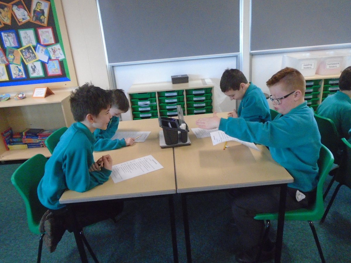 ClaveringTS27's tweet image. #5RT  In English, the children have been reading and performing play scripts.