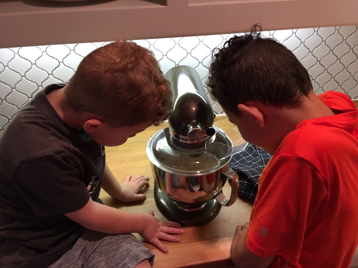 ATeachMoore's tweet image. Just some more pics of my fabulous first graders working on some of the suggested options from the Bingo Board I shared with parents. @eprayzorelem @dentonisd @One_and_Ready   #DentonISDDelivers #AlwaysLearningMoore