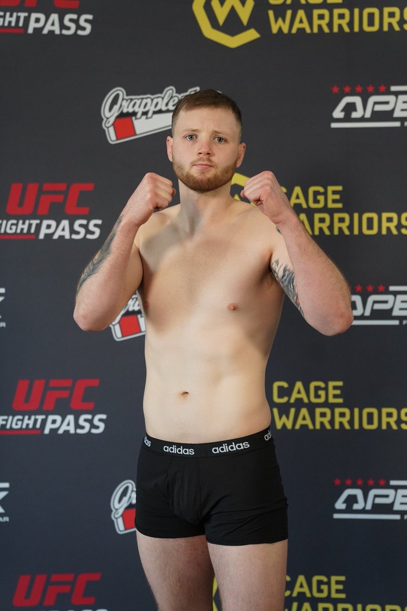 force_mma's tweet photo. Happening tomorrow !! @JamieR1chards0n goes to war@in the middleweight division, make sure you tune in on @CageWarriors Facebook  from 18:30 https://t.co/FbgDc6l8rI