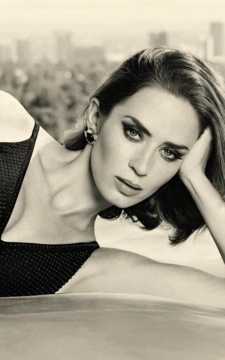 𝐸𝓂. (@leisurelyblunt) on Twitter photo 