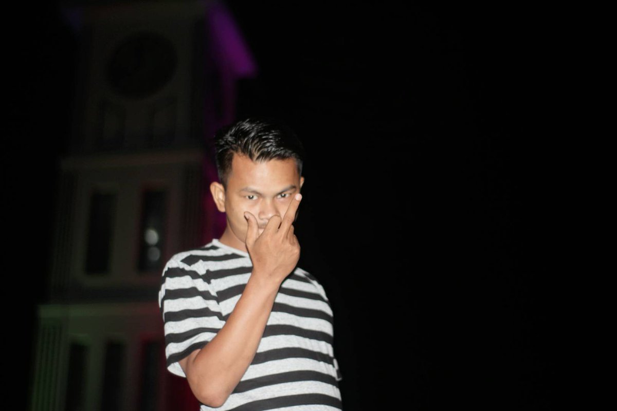 RidwanW82771788's tweet image. #malamjumat masih tenang sendiri
#jamgadang 
#bukittinggi 
#minang 
#sumbar