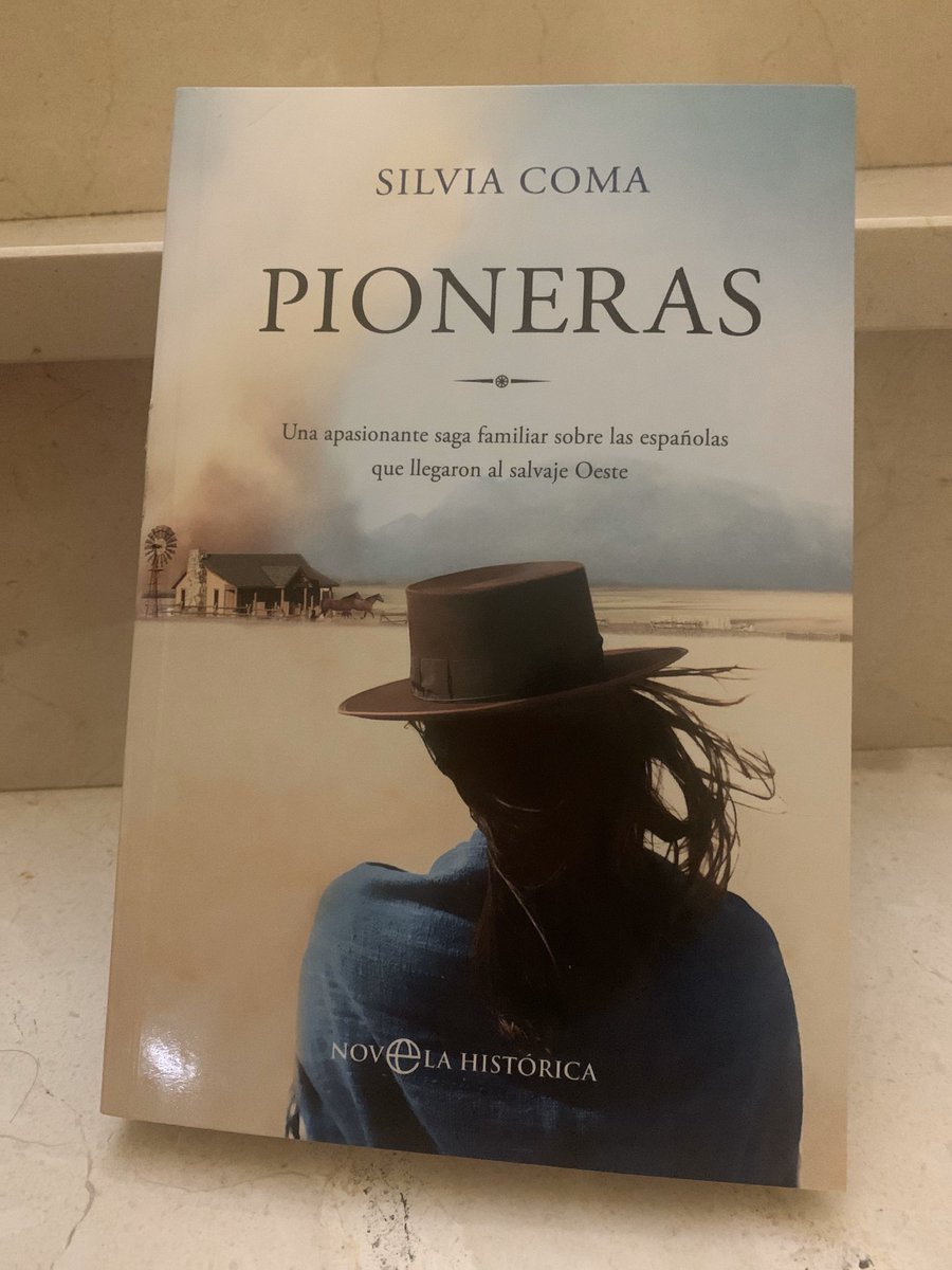 en mis libros tweet media