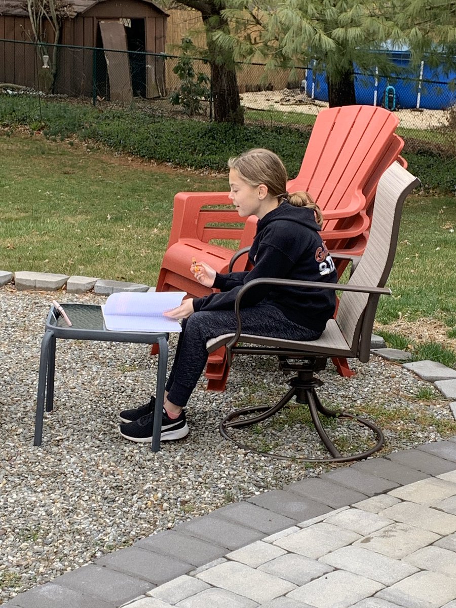 Lisa Grimshaw tweet media