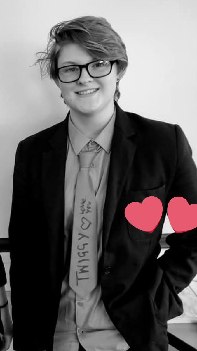 splashtimefun's tweet image. And just like that yr 11 is over 🙁