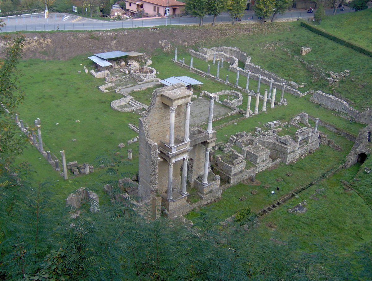 TimeTravelRome's tweet photo. π§ββοΈβ"100 Rulers & Rebels of Rome". π Day 33. #Pupienus (170-238). Urban Prefect of Rome, he was supported by Senate in the war against M. Thrax. But his coreign with Balbinus lasted for 3 Months only: both were killed by Praetorian Guard. His place: π #Volterra, his birthplace https://t.co/pfbtIV3i4C