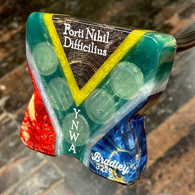 “Nothing is too difficult for the brave”. That’s the top line. Be brave through this challenging time, and we will get through it together. The bottom text is “You’ll Never Walk Alone”. That one might not be the best suggestion during this time of social… ift.tt/2J0IzMF