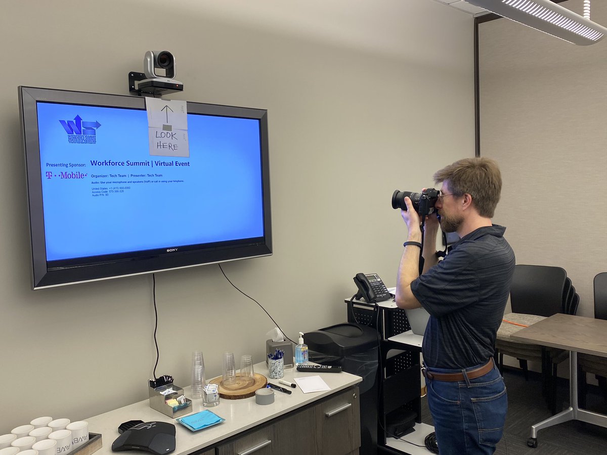 KrisJohnson_IOM's tweet photo. Historic day as @awbolympia hosts it’s first day-long virtual event, a workforce summit. What an appropriate conversation given these uncertain times. @RepDerekKilmer will kick off today’s event with an update on the congressional response to this crisis. #awbworkforce https://t.co/s4MQBJAT38
