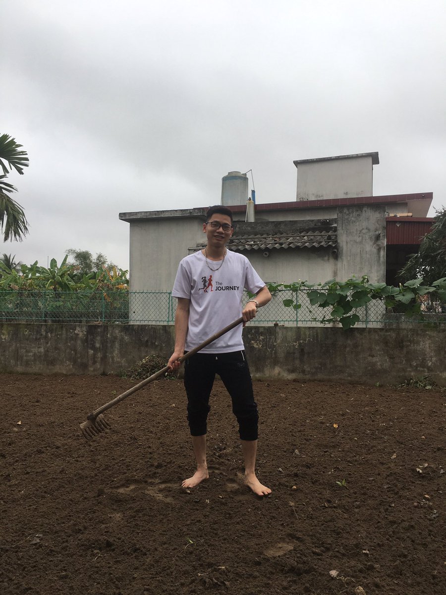 Chuong Hoang tweet media
