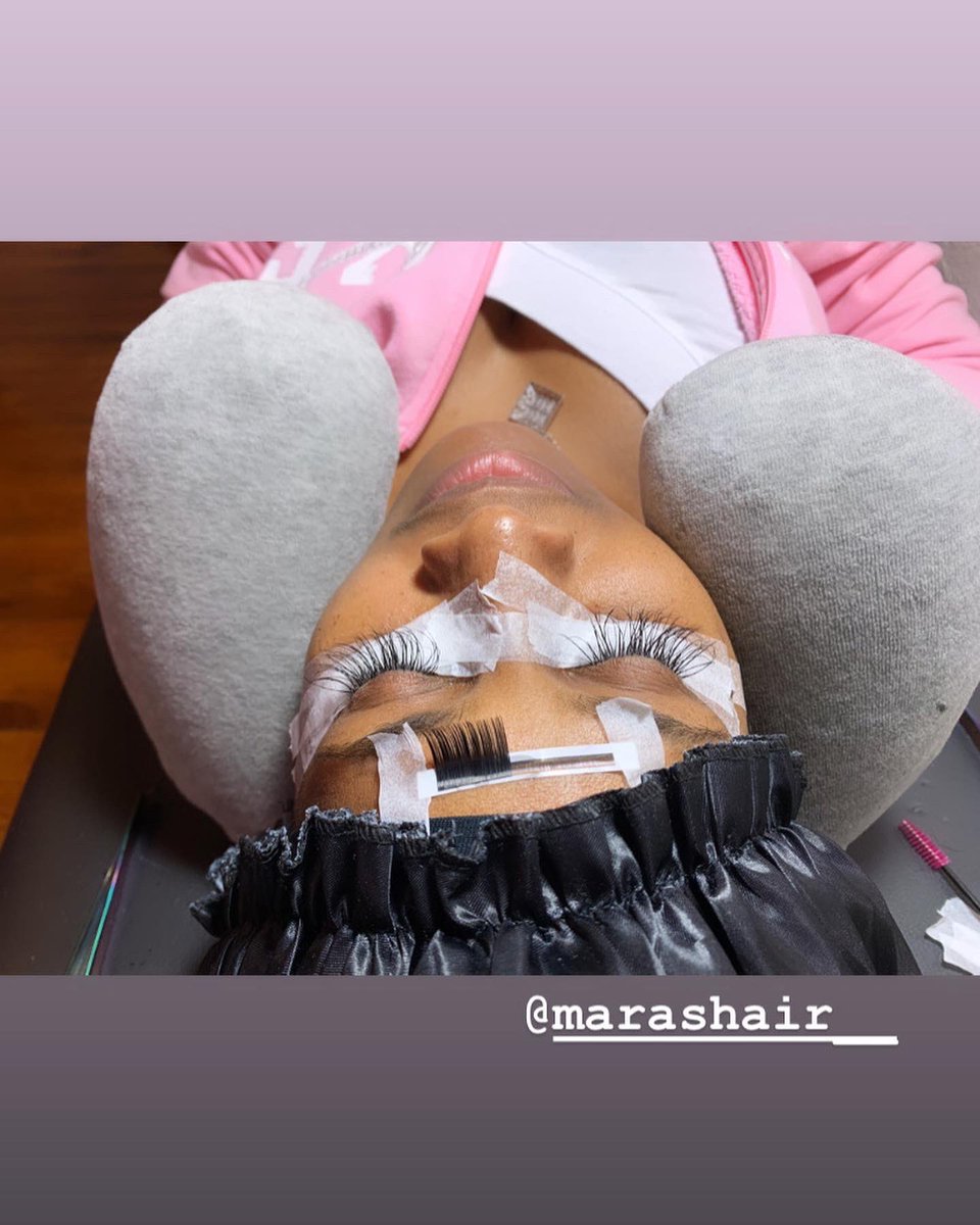 Marashair__'s tweet photo. Flawless Set✨
Openings available.....
https://t.co/ldehAwCdcU
#minks #bundles #deals #lashes #hair #extensions #deals #booknow #shop #haircare #lashextensions #beauty #stl #stlstylist #stlhair #stllashes #openings https://t.co/Yoph4blaDU