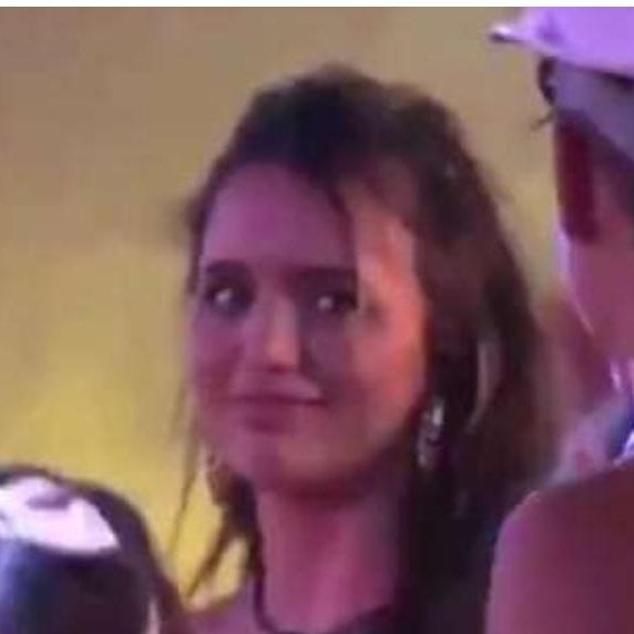 FORAPYONG11's tweet image. #NewProfilePic