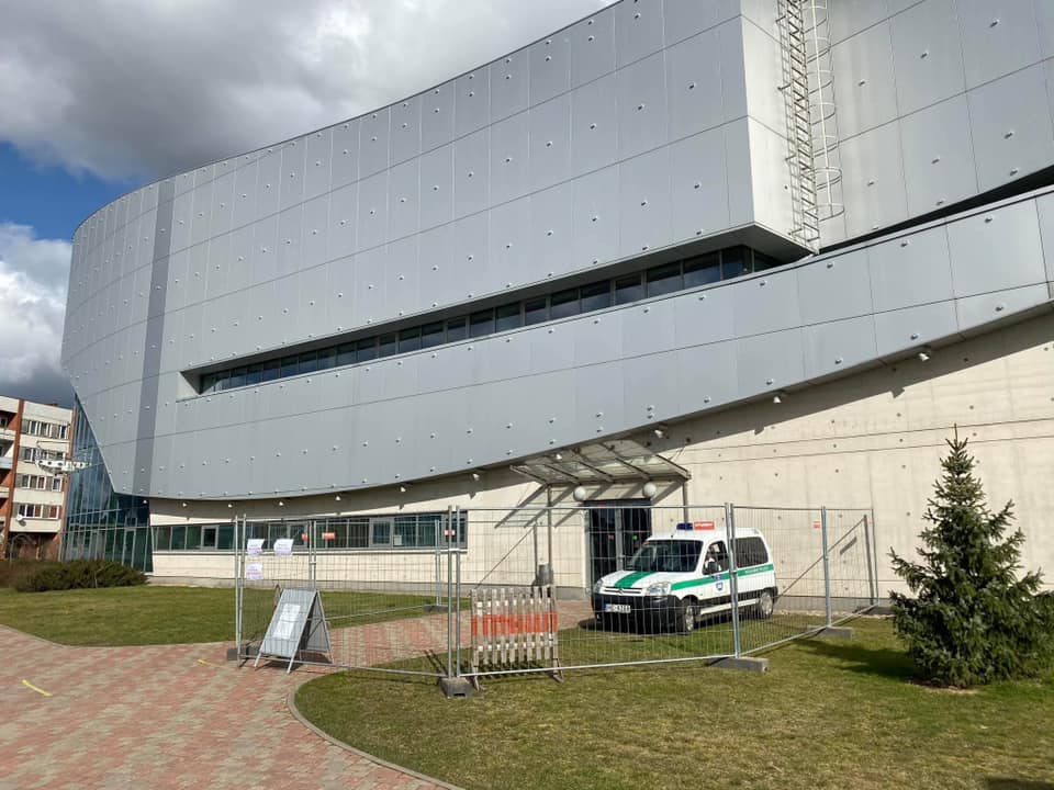 ❗️❗️❗️Ārkārtas situācijas periodā ikvienam jārīkojas atbildīgi sabiedrības interesēs. Daugavpils Olimpiskā centra un Vidzemes Olimpiskā centra BMX kompleksa telpās darbību uzsāk laboratorija COVID-19 testēšanai.🧪 Pieteikties analīžu nodošanai var zvanot uz ☎️8303.