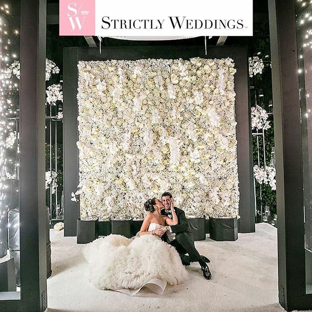 The Lighter Side (@lightersidela) on Twitter photo We are excited to be featured in @strictlyweddings! Click the link in our bio to see the full feature! || Venue: <a href="/bevhillshotel/">The Beverly Hills Hotel</a> | Planning: <a href="/detailsmichelle/">Michelle Weita</a> | Photography: <a href="/jessicaclaire/">jessica claire</a> | Floral/Design: <a href="/shawnayamamoto/">Shawna Yamamoto</a> | Rentals: @palacepartyrental | Li… ift.tt/3b9dgv7 We are excited to be featured in @strictlyweddings! Click the link in our bio to see the full feature! || Venue: <a href="/bevhillshotel/">The Beverly Hills Hotel</a> | Planning: <a href="/detailsmichelle/">Michelle Weita</a> | Photography: <a href="/jessicaclaire/">jessica claire</a> | Floral/Design: <a href="/shawnayamamoto/">Shawna Yamamoto</a> | Rentals: @palacepartyrental | Li… ift.tt/3b9dgv7