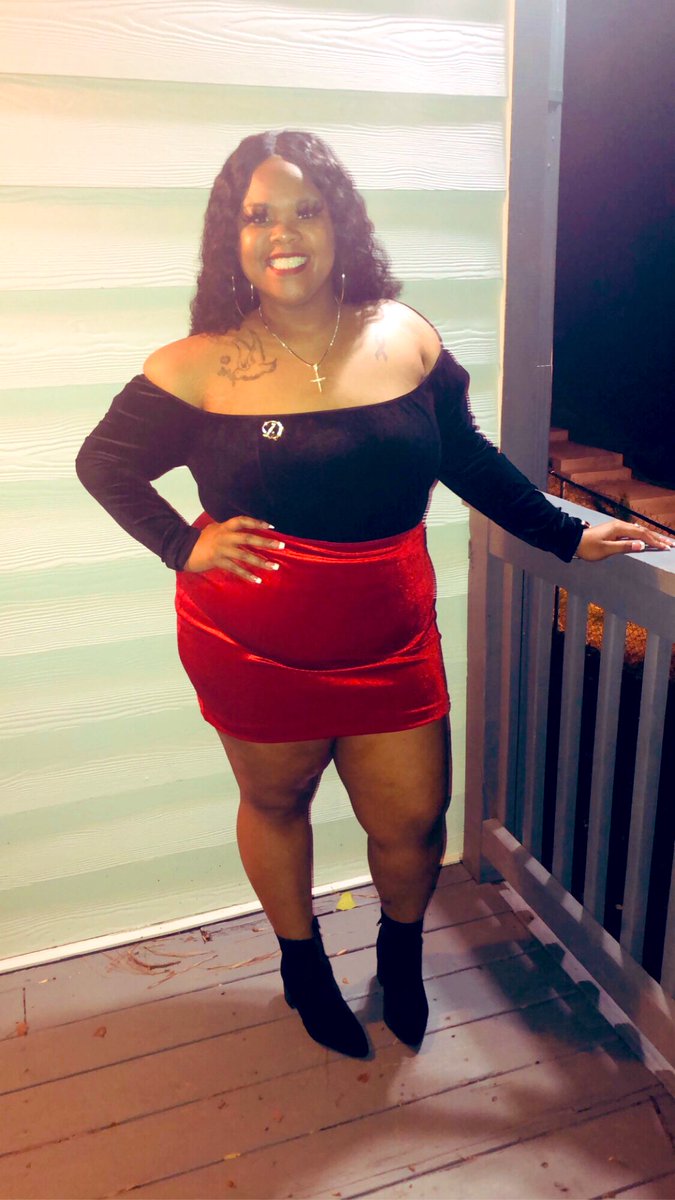 ForeignDeeDee's tweet photo. #QuarentineLife
#OldiesButGoodies
#BBW
#SINGLEBABE
Since we stuck inside let me see how y’all gals and guys 😋 https://t.co/J9JsQuGQ0X