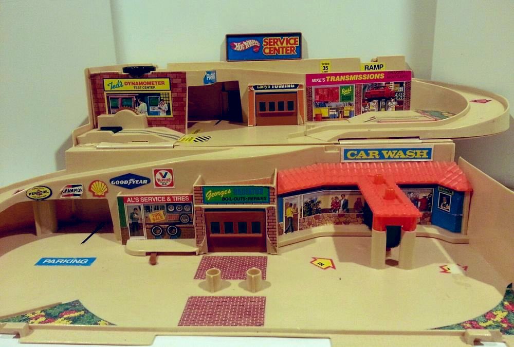 It really hit me today when I passed a Hot Wheels service center and it was totally fucking empty.