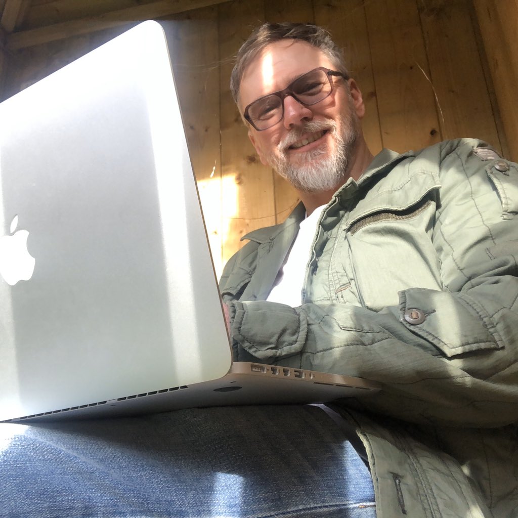 synergy_dynamic's tweet photo. After a week of social distancing I wanted to change up my home office as work continues for Synergy Dynamic. Lucky my wifi is full strength even in my garden. Motivational quotes and coffee ☕️ yes! #workingfromhome #SocialDistancing #FreshAir #working #WorkingFromHomeChallenge https://t.co/E3yPgzxEYS