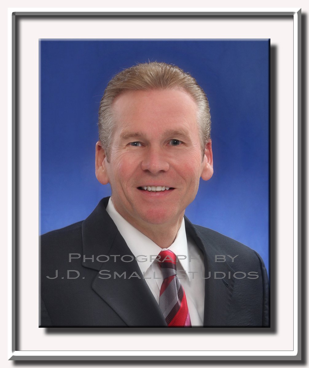JDSmallStudios's tweet photo. William J Wesley
Executive Portrait
------------
#portrait #headshots #canon #photography #headshotphotographer #portraitphotography #jdsmall #michiganphotographer #jdsmallphotography #michigan #lansing #lansingmichigan #lansingmichiganphotographer #photographer https://t.co/Jhk5f9M3w9