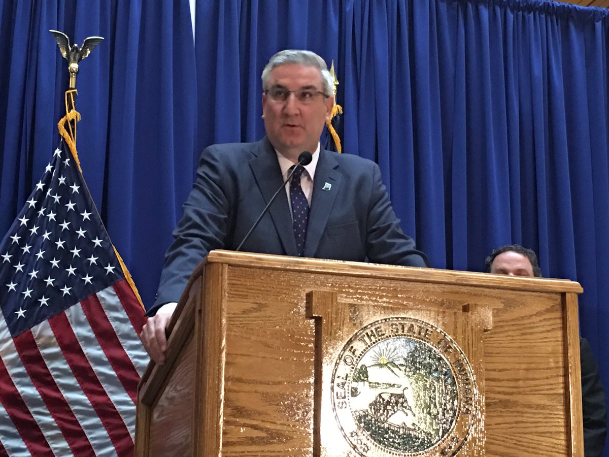 DWilliamsTV's tweet photo. #BREAKING: @GovHolcomb ALL Indiana schools will close until May 1, 2020. Possibly longer @WISH_TV https://t.co/CEuI6leCqx